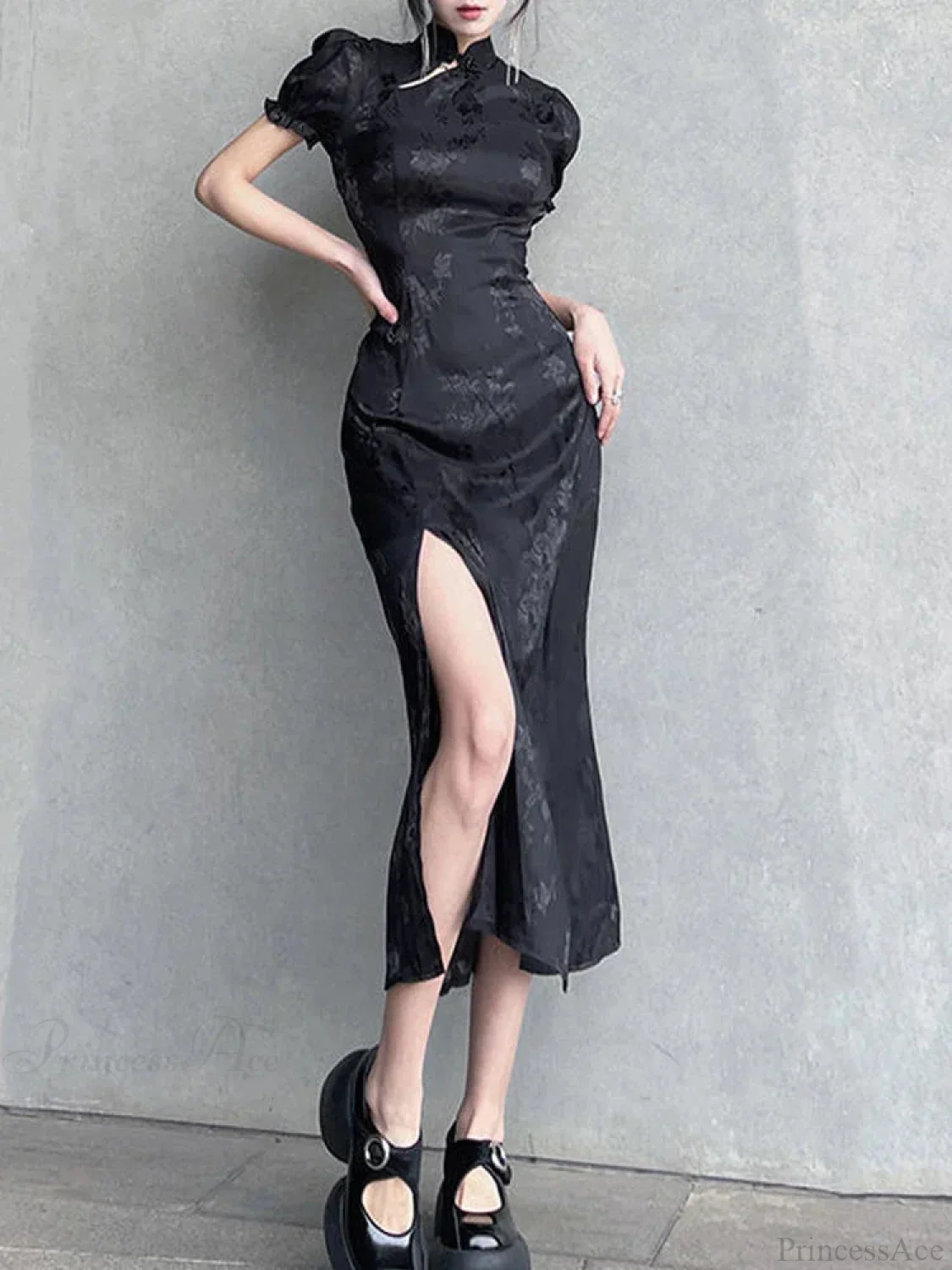 Graceful Bandage Extended Sleeve Midi Dress - Image 4