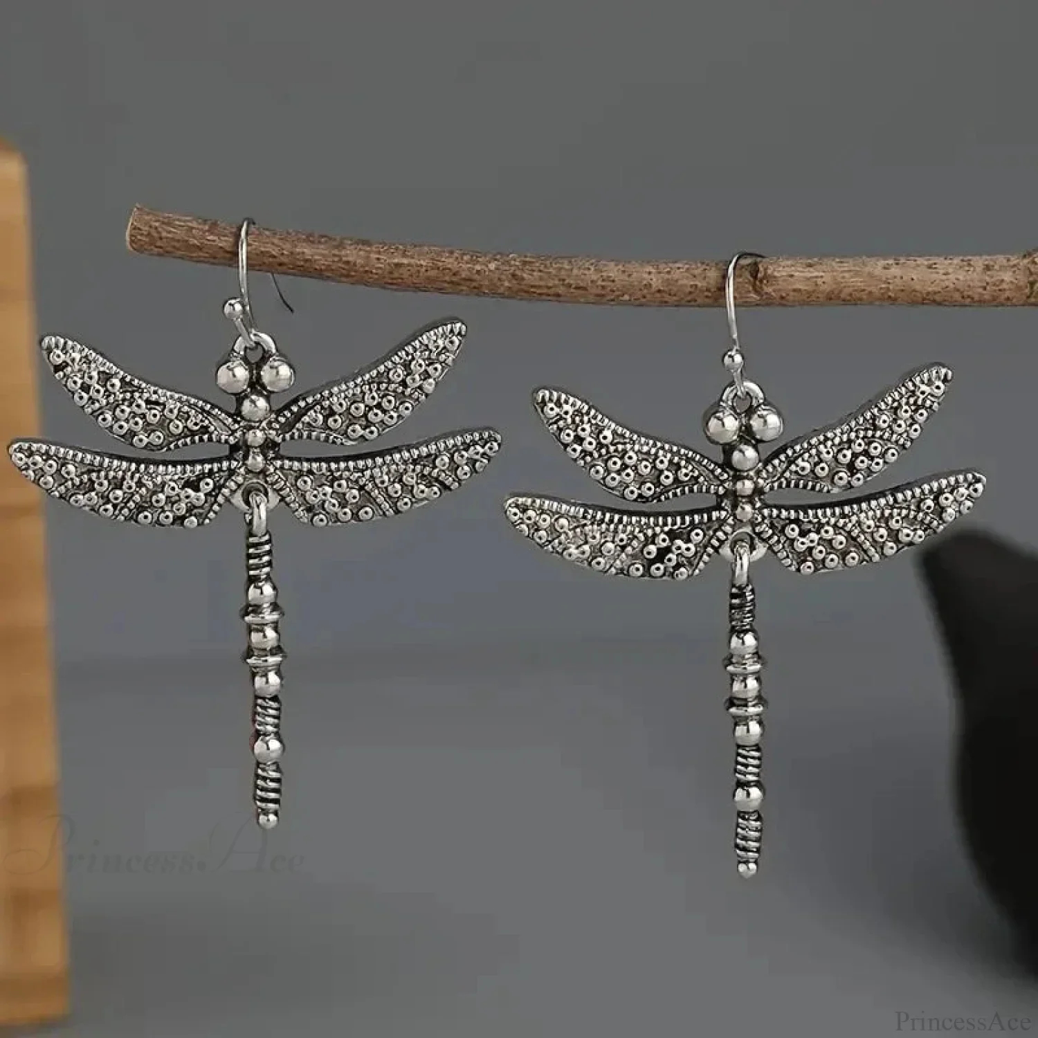 Halloween Dark Spider Amulet Stud Earring - Image 3