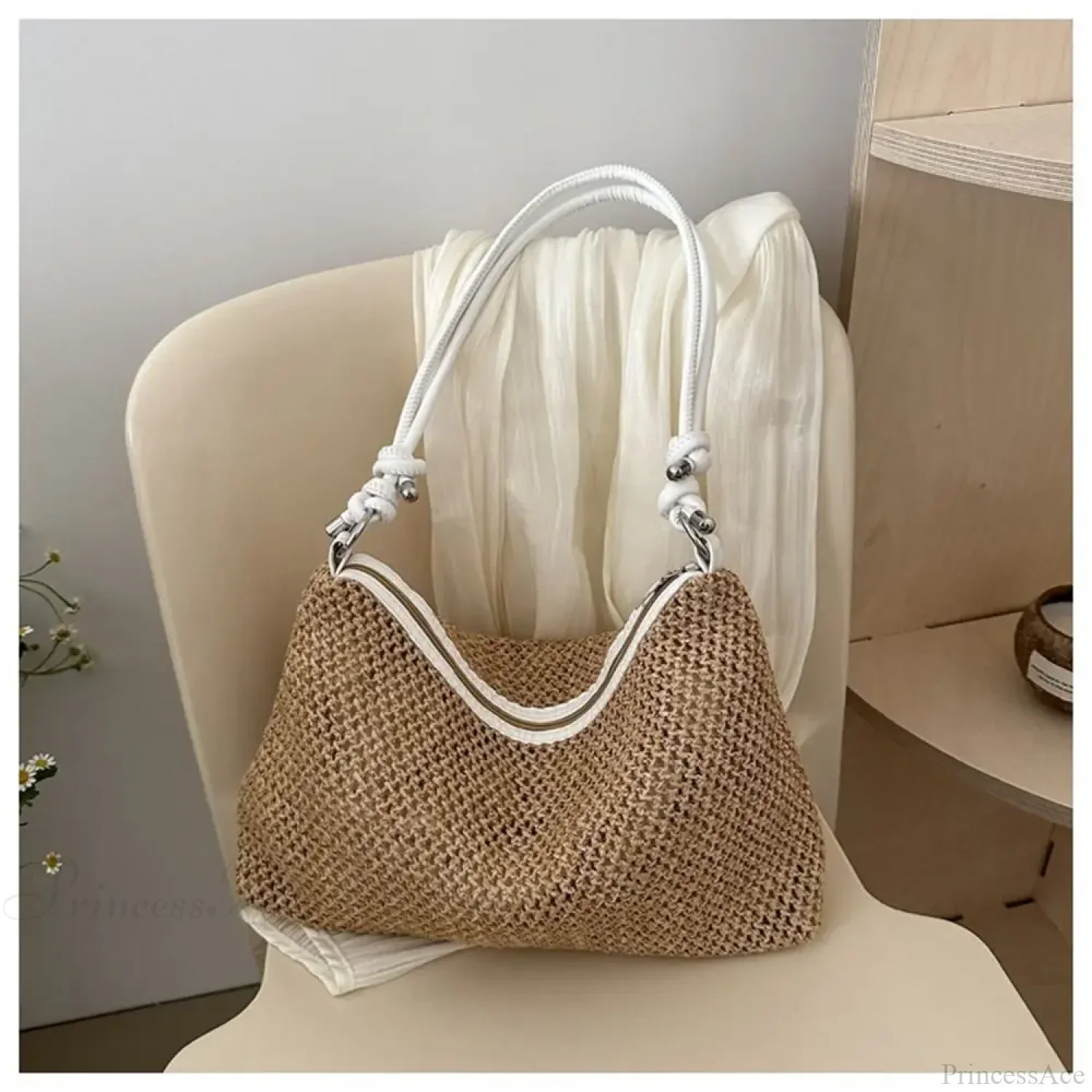 Handmade Braid Straw Beach Shoulder Bag - Image 2