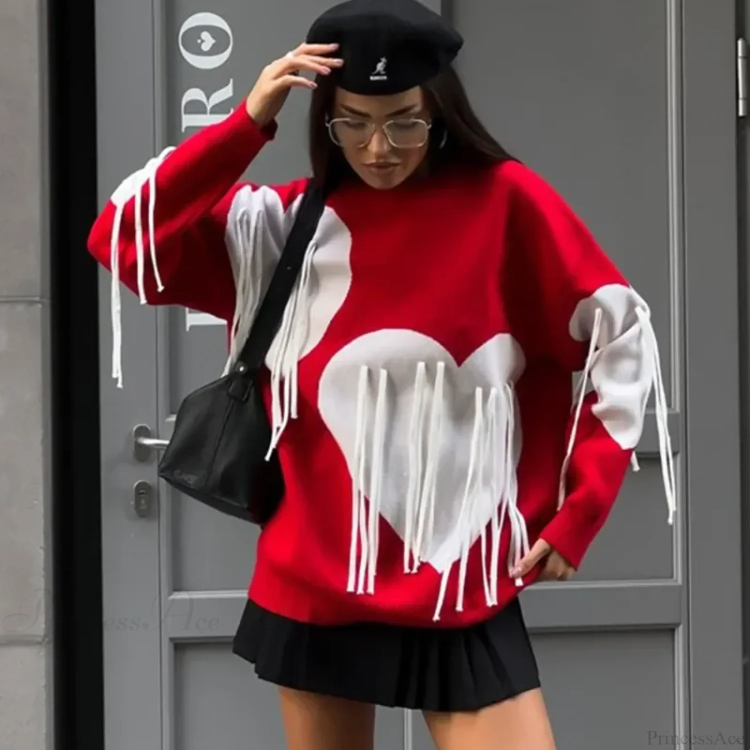 Heart Print O-neck Long Sleeve Sweater - Image 11