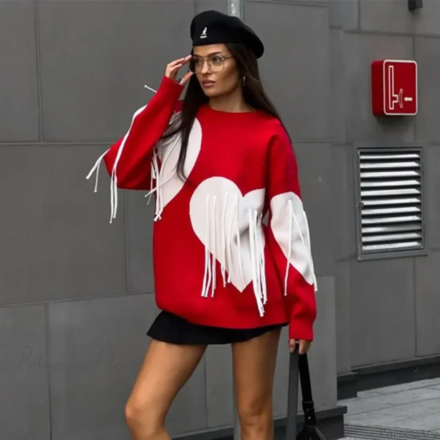 Heart Print O-neck Long Sleeve Sweater - Image 2