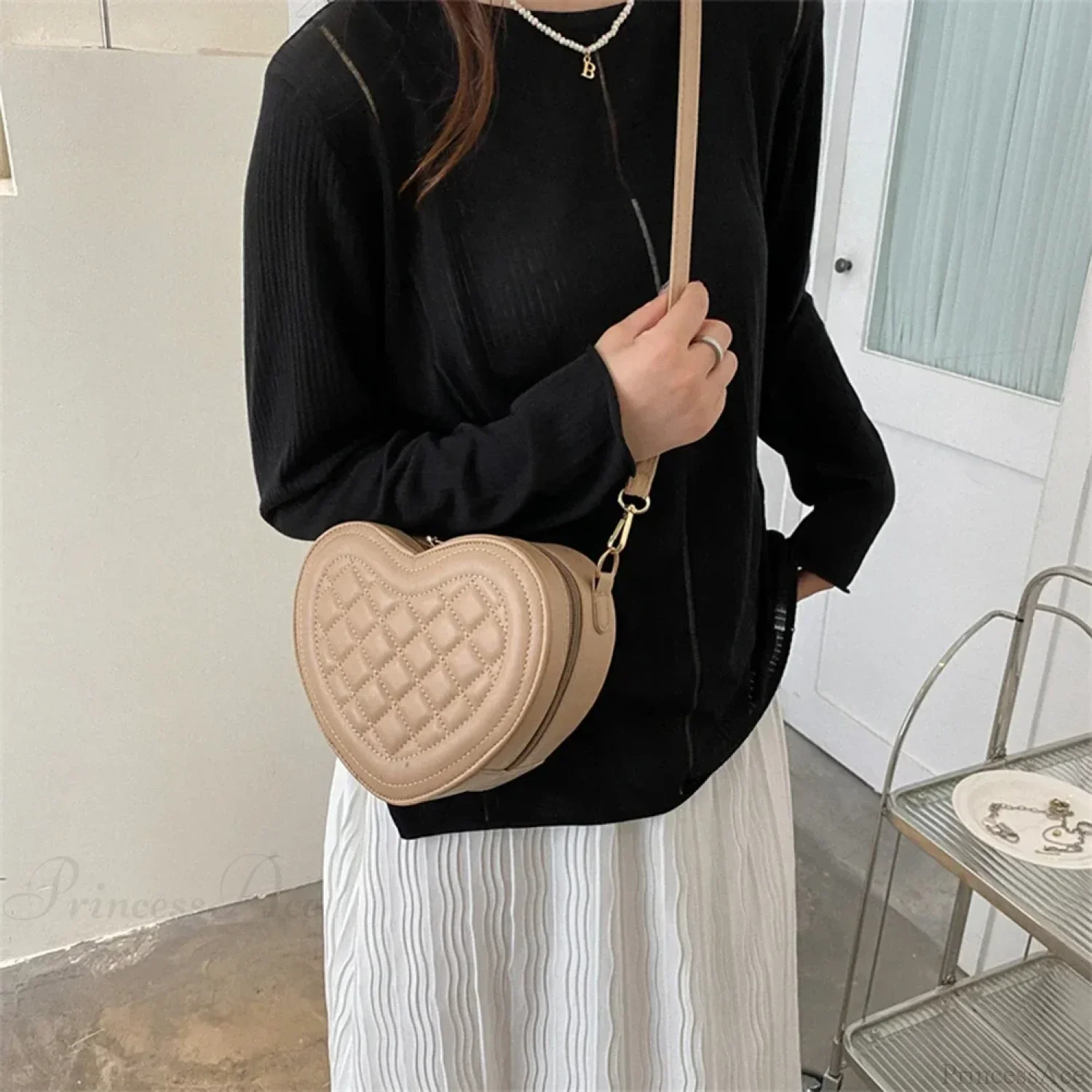 Heart-Shaped Leather Crossbody Tote - Image 3