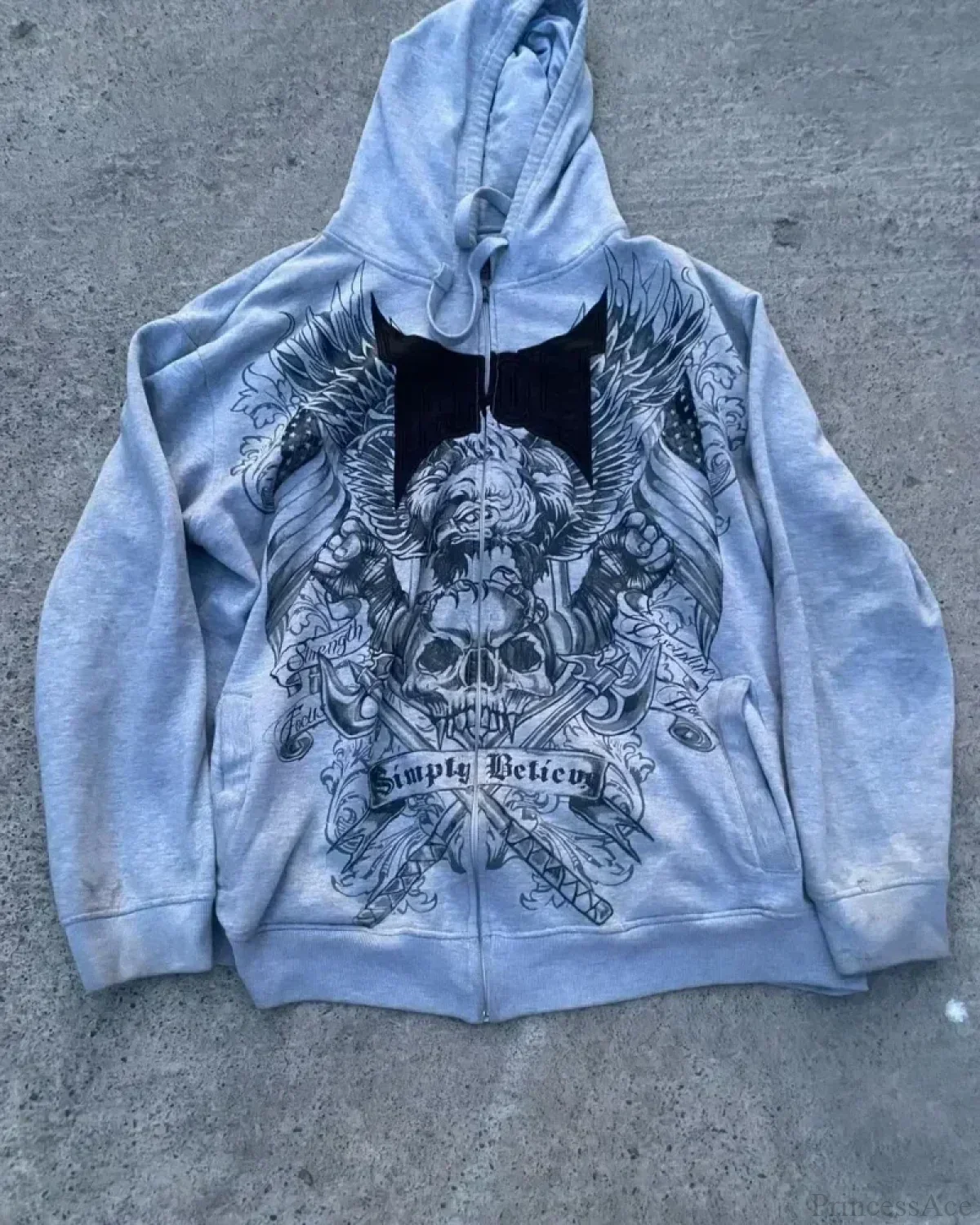 High-Quality Gothic Skull Print Hoodie - Image 8