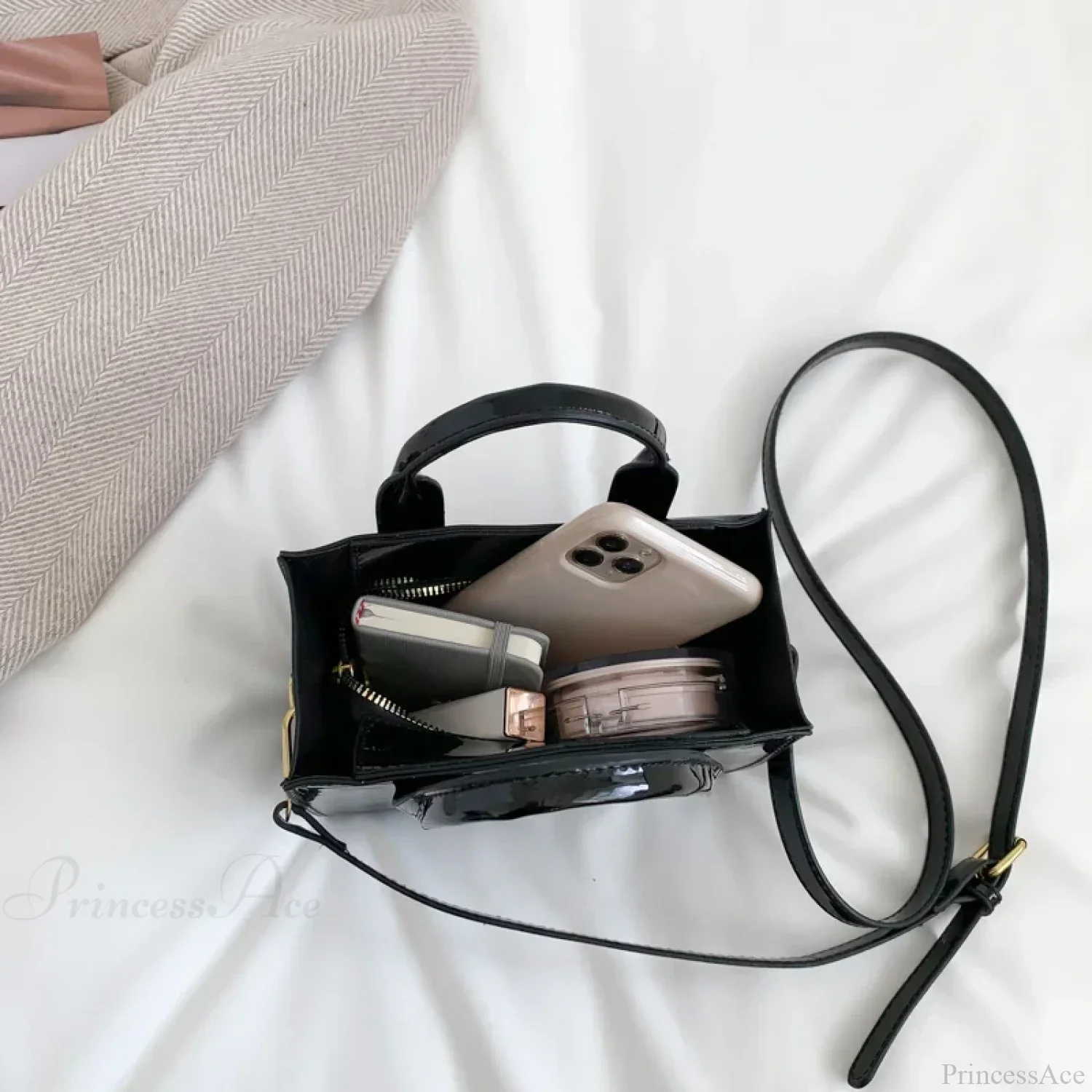 High-Quality Leather Designer Luxury Satchel Handbag - Image 5