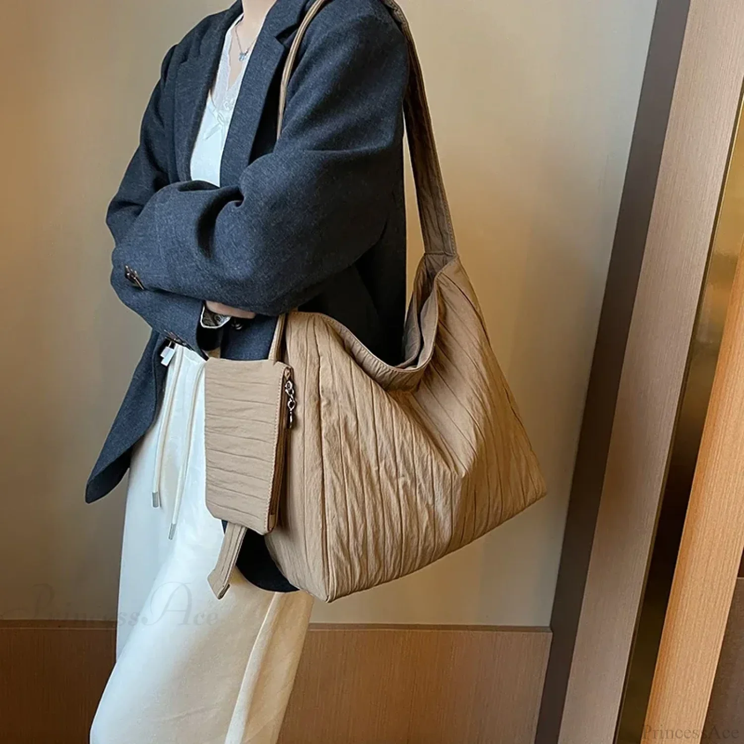 High-Quality Nylon Pleated Zipper Crossbody - Image 5