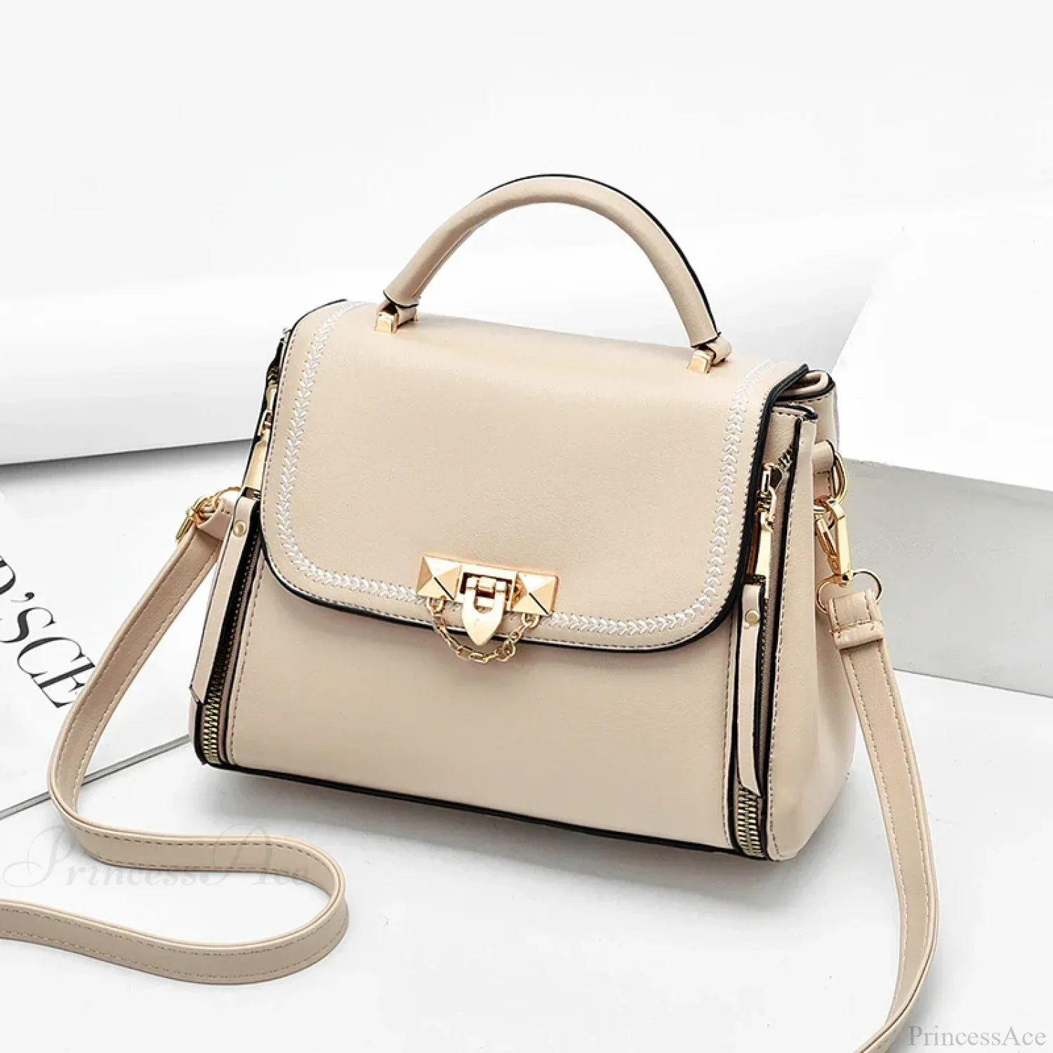 High-Quality Travel Crossbody Handbag - Image 10