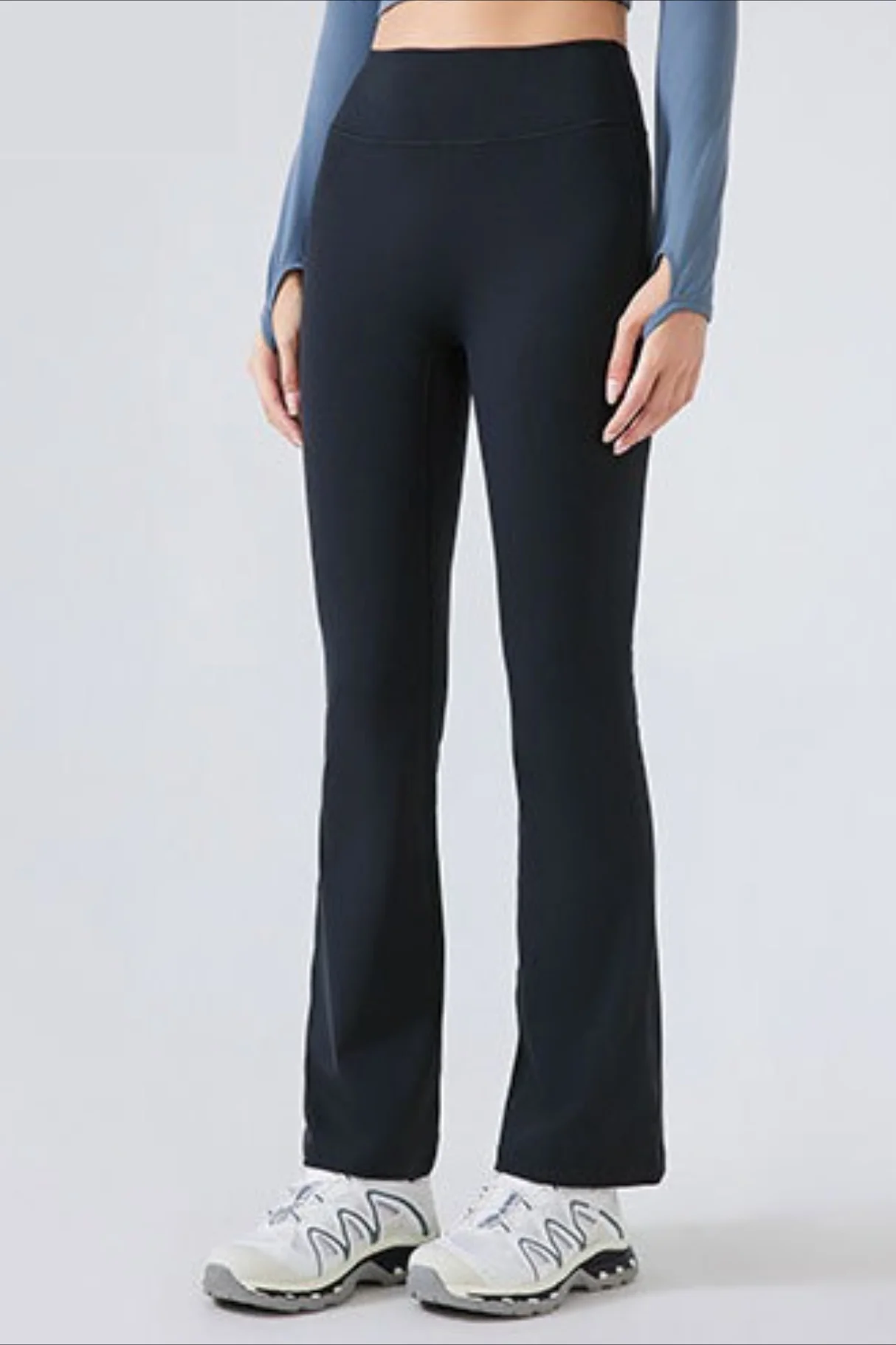 High-Waisted Fleece Lined Flared Yoga Leggings - Image 3