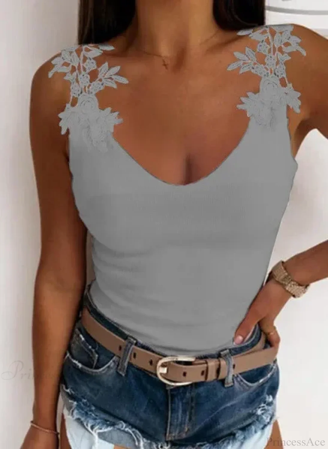 Hollow Lace Petal V-Neck Oversize Casual Slim Fit Tank Top - Image 3