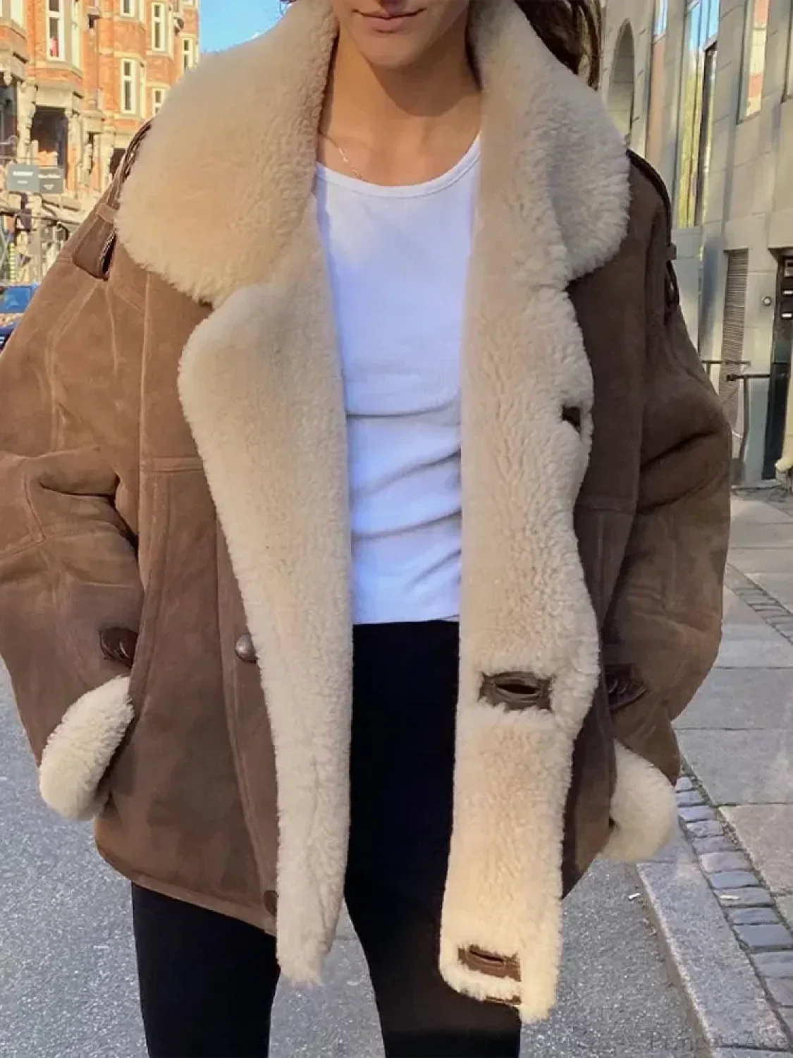 Khaki Single Breasted Leather Coat - Image 5