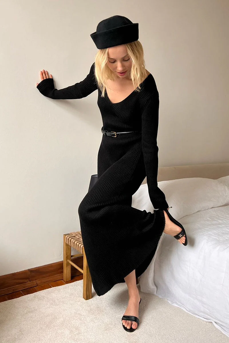 Knit Bodycon V Neck Maxi Dress - Image 8