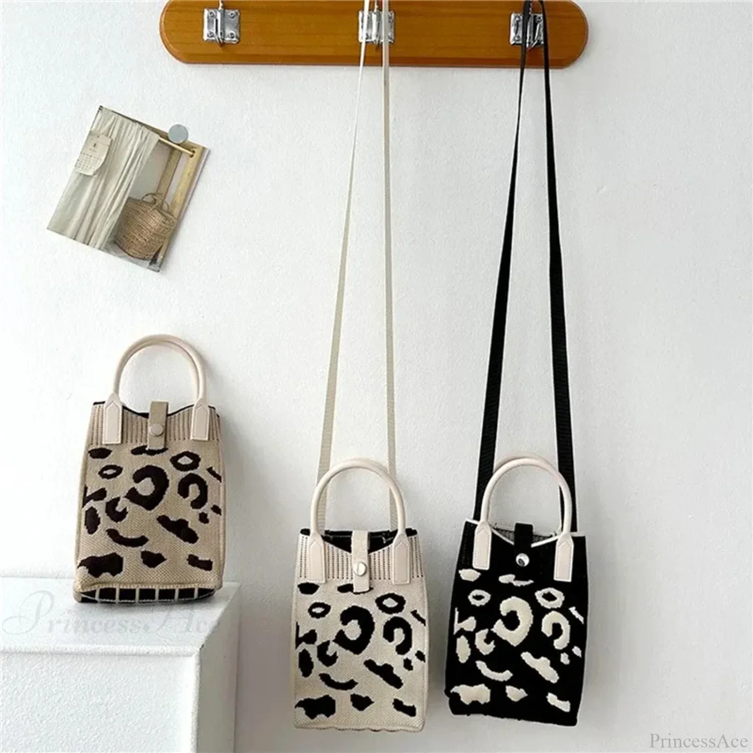 Knitted Mobile Phone Mini Fashion Crossbody Handbag