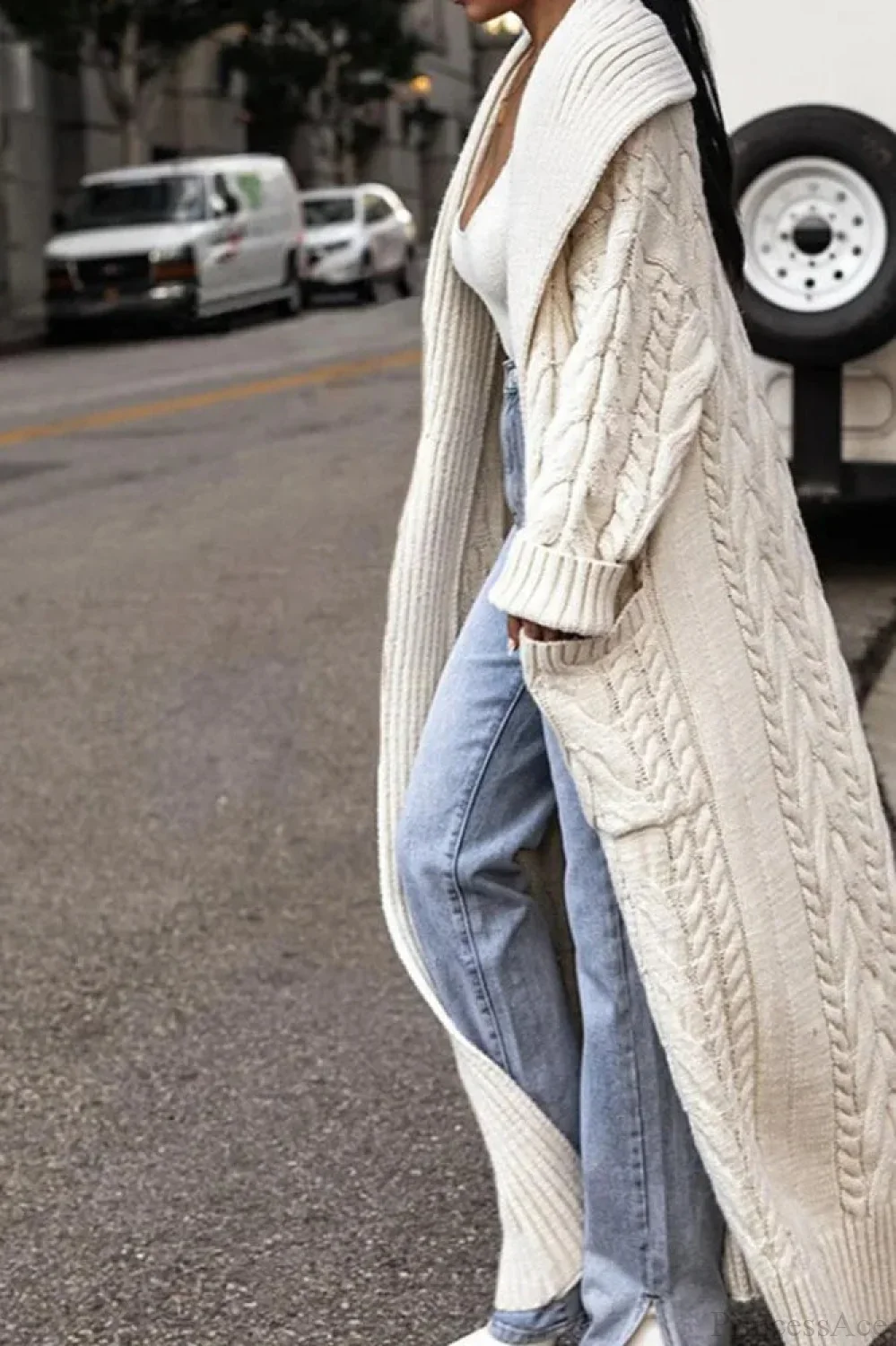 Knitted White Lapel Woolen Double Pocket Overcoat - Image 4