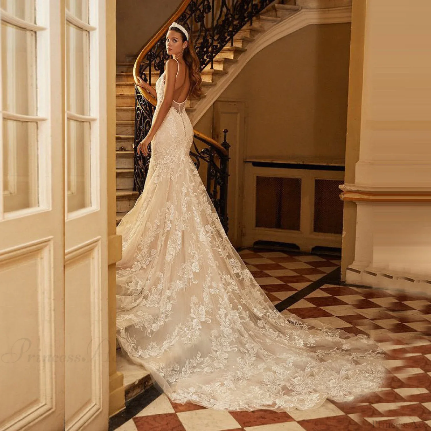 Lace Backless Mermaid Wedding Dress - Image 3