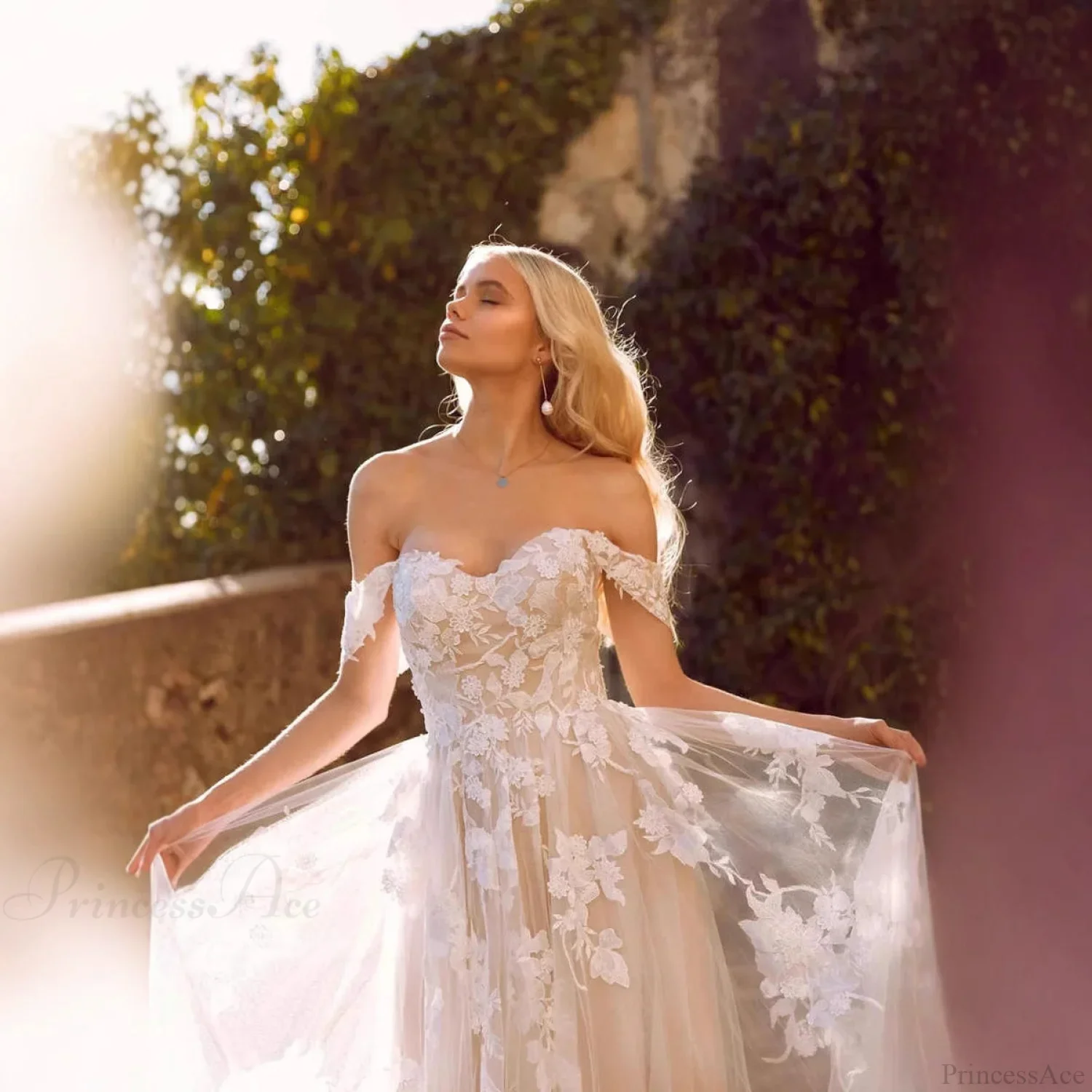 Lace Deep V-Neck Sleeveless Wedding Dress - Image 2