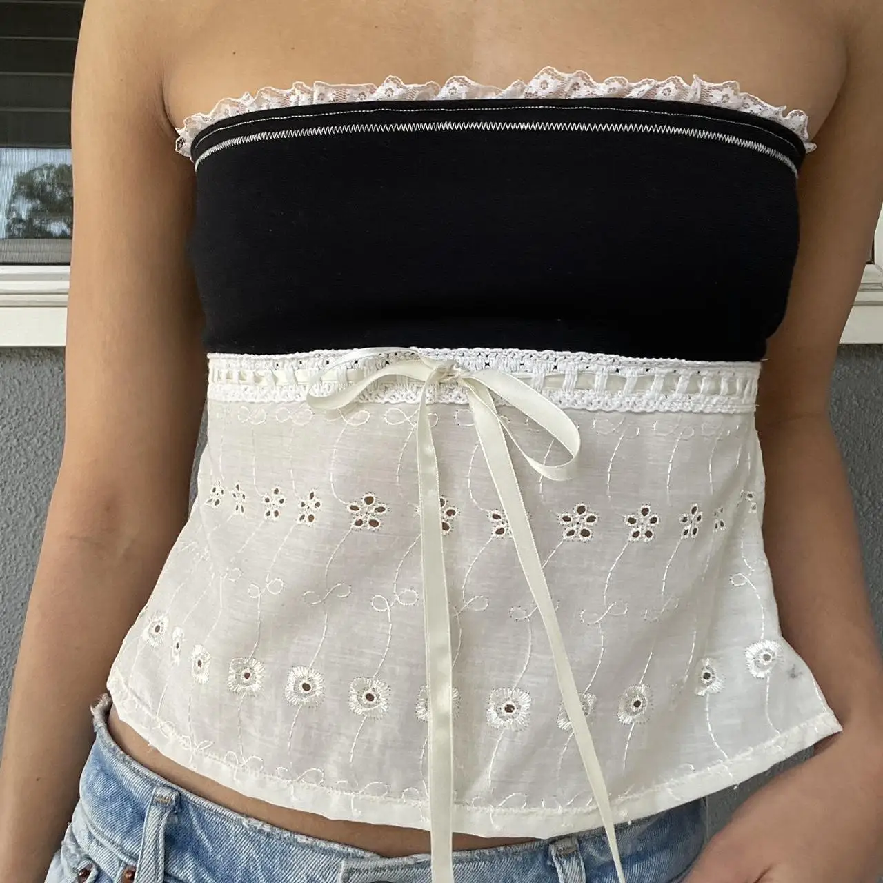 Lace Patchwork Hollow Crop Top - Image 3