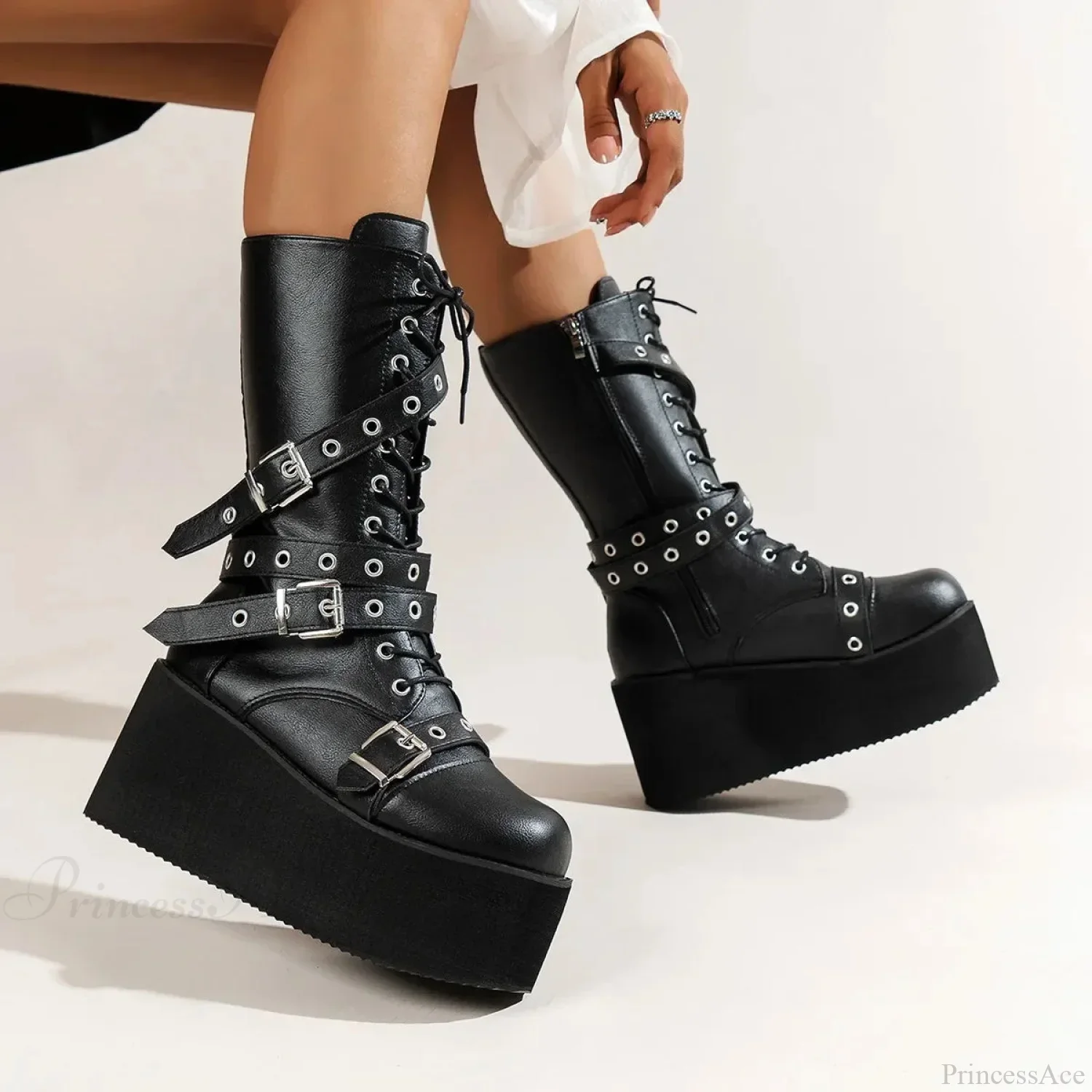 Large Size Women Tie Up Buckle Elevated Gothic Boot - Image 4