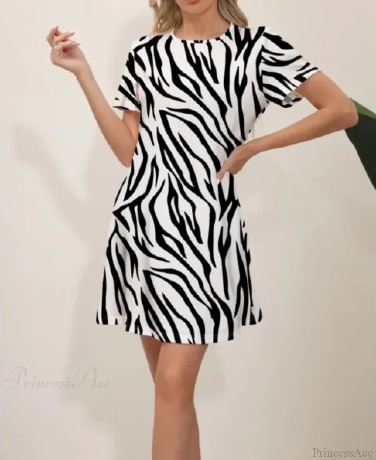 Latest Summer Fashion Floral Print Round Neck Dress - Image 18
