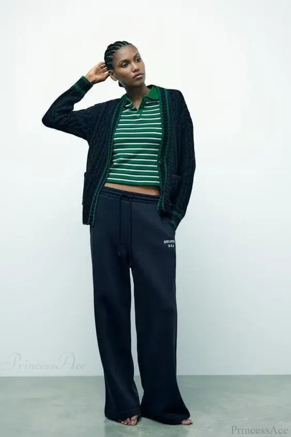Lazy Style Contrasting V-neck Cardigan - Image 2
