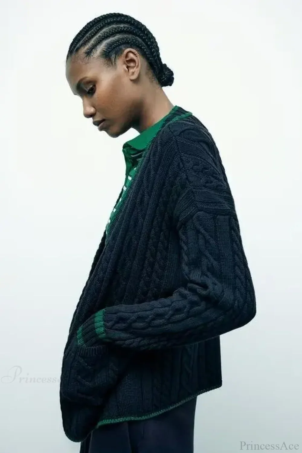 Lazy Style Contrasting V-neck Cardigan - Image 5