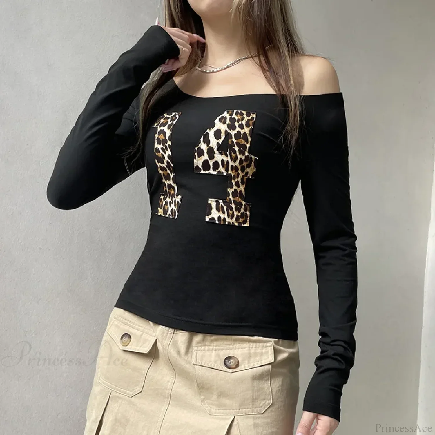 Leopard Off-shoulder Knit Top - Image 3