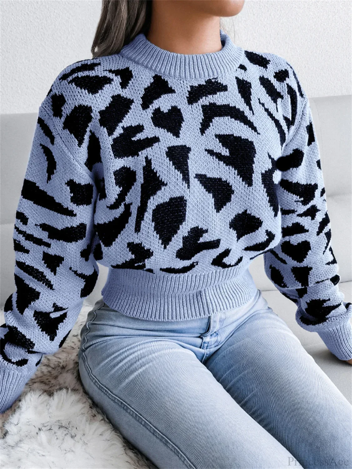 Leopard Pattern Waist Collection Round Neck Sweater - Image 4