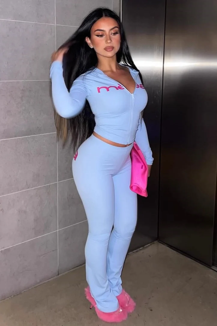 Letter Print Crop Hoodie & Skinny Pants Two Piece Set - Image 6