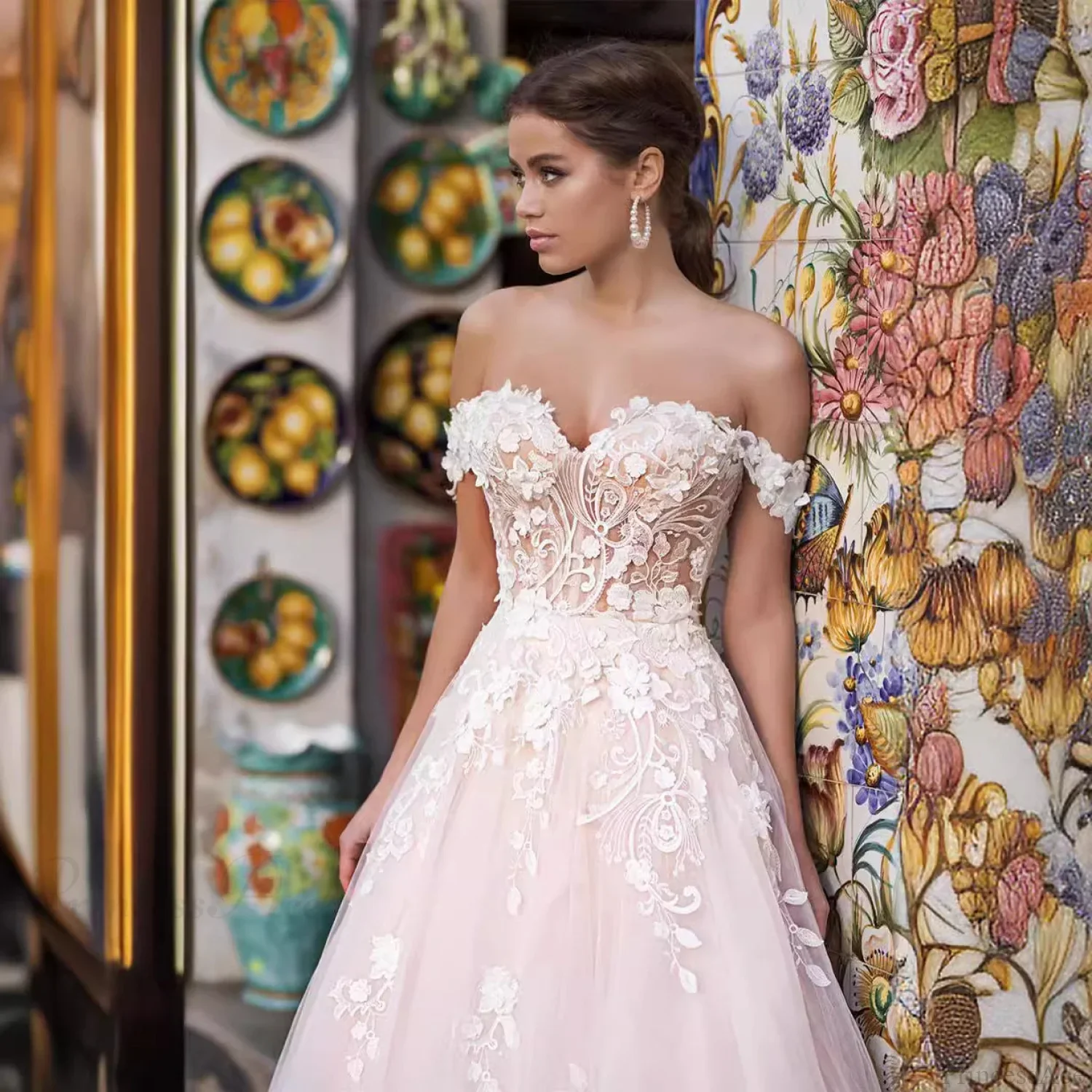 Lightweight Lace Long Train Wedding Dress - Image 2