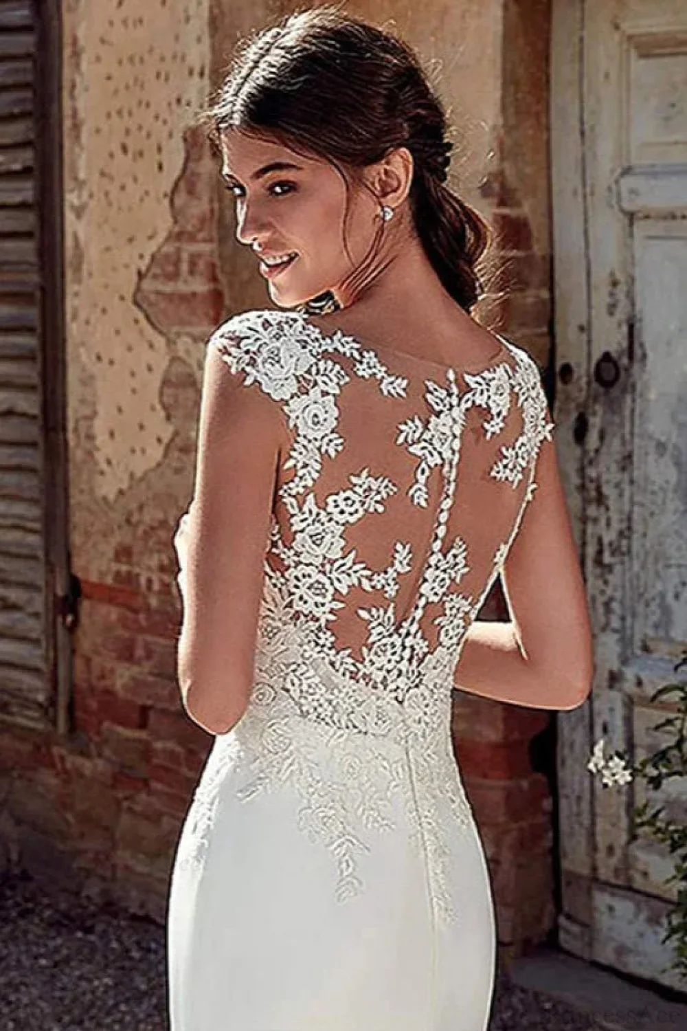 Long Sleeve Mermaid Sexy Wedding Dress - Image 3