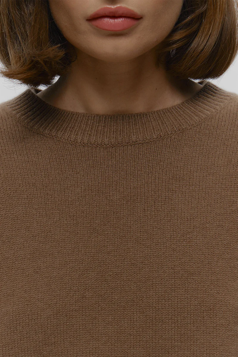 Loose Fit Crew Neck Knit Sweater - Image 5