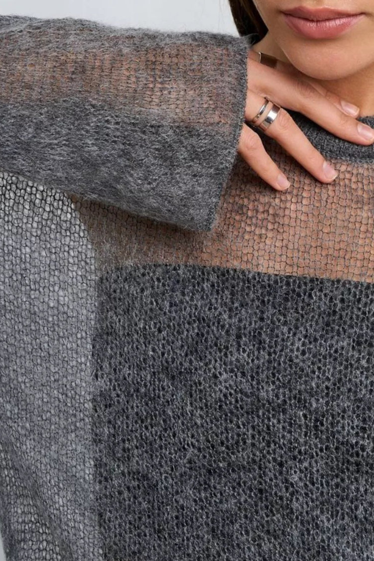 Loose Hollow Out Wool Blend Knit Blouse - Image 5