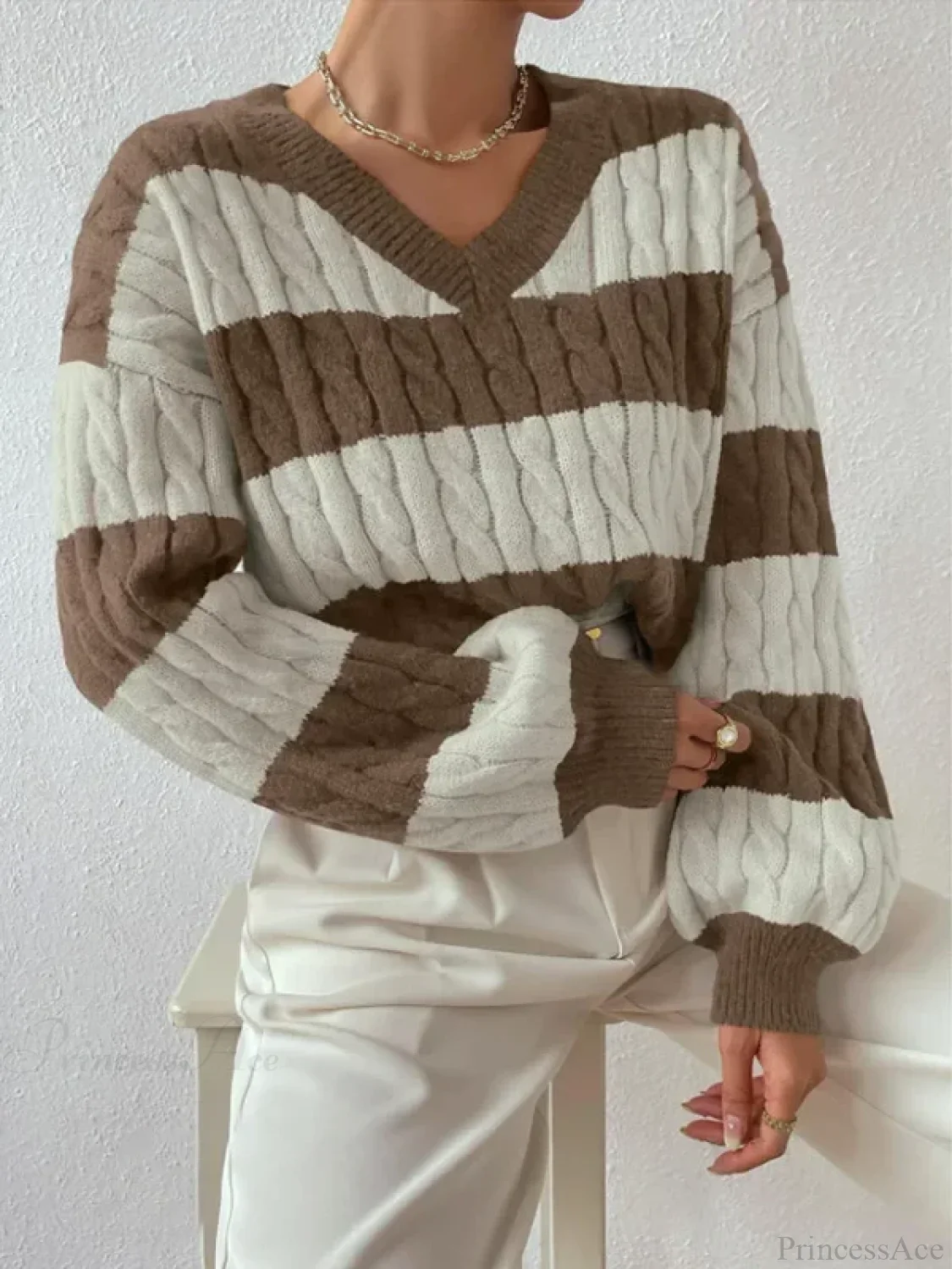 Loose Knit V-neck Vintage Pullover Sweater - Image 8