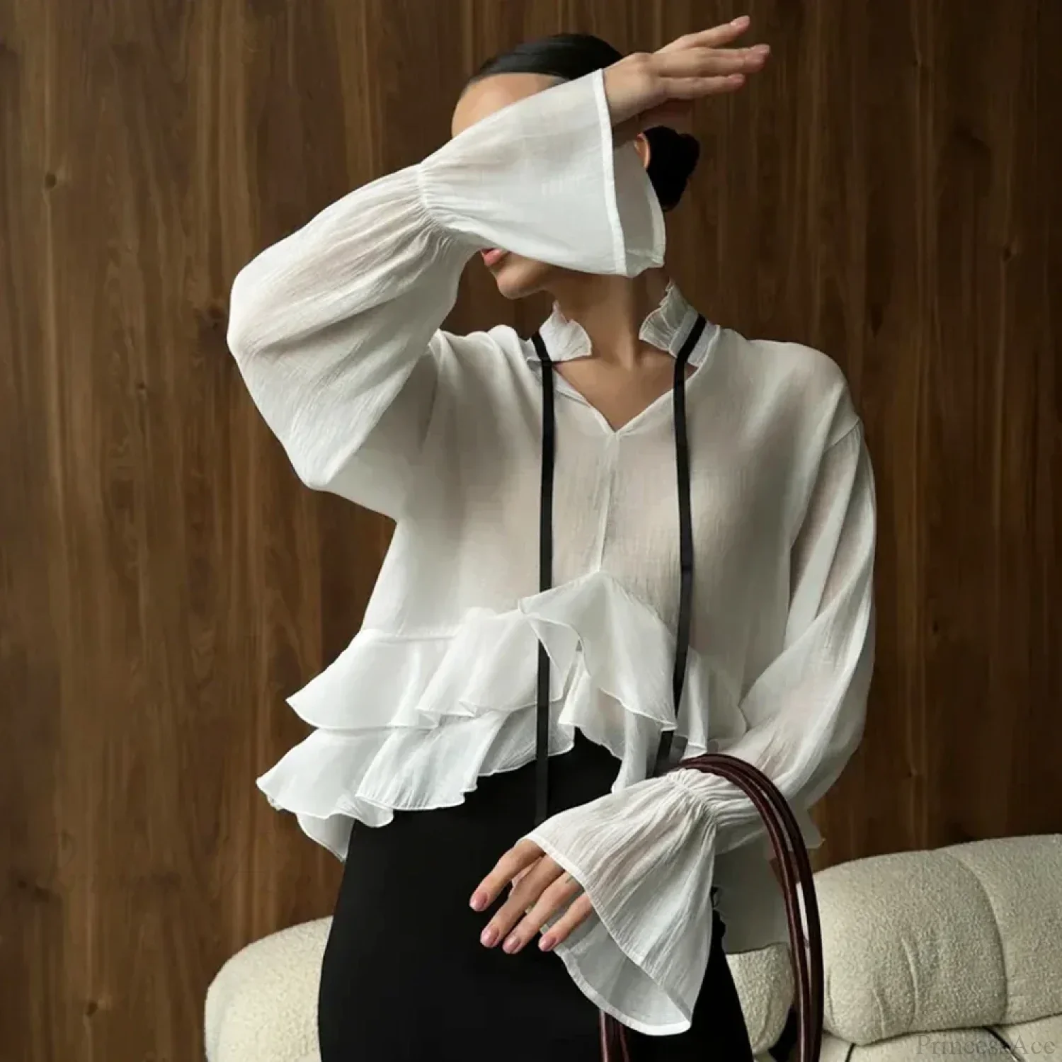 Loose White Ruffled Blouse - Image 5