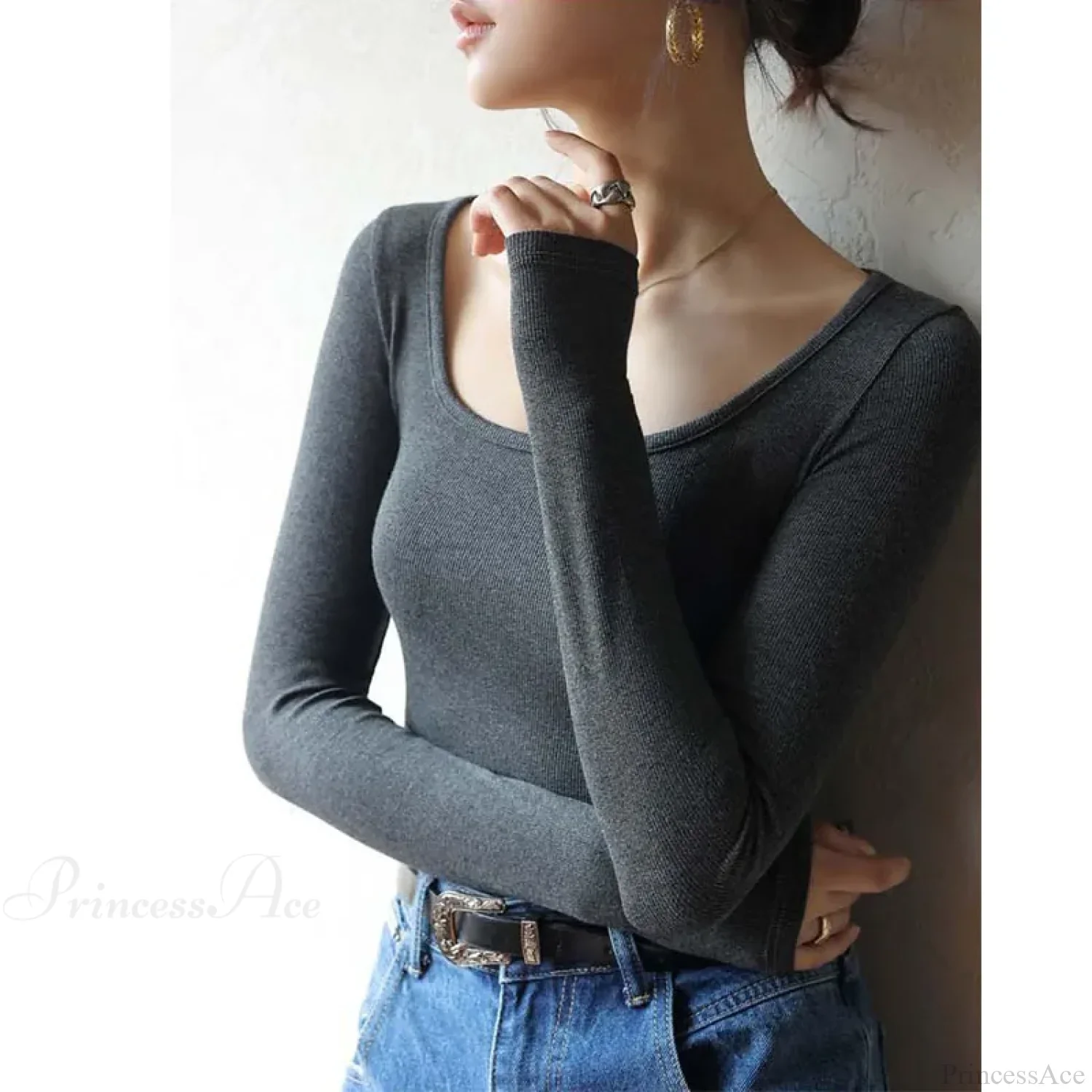 Low Neck Undercoat Slim Fit Sweater - Image 9