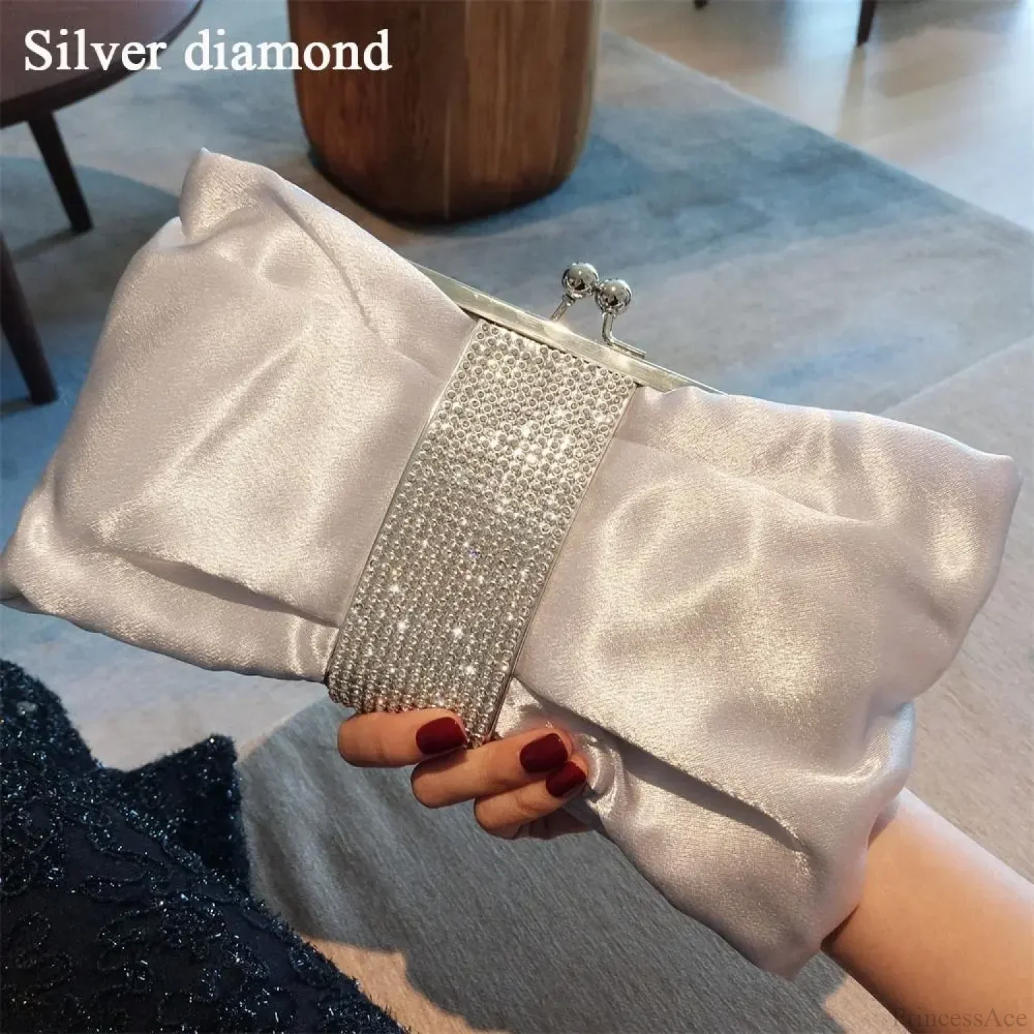 Luxury Rhinestone Bow Evening Clutch Bag - Image 9