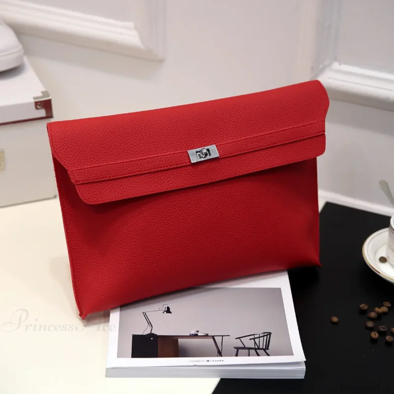 Lychee Pattern PU Leather Envelope Wristlet - Image 4