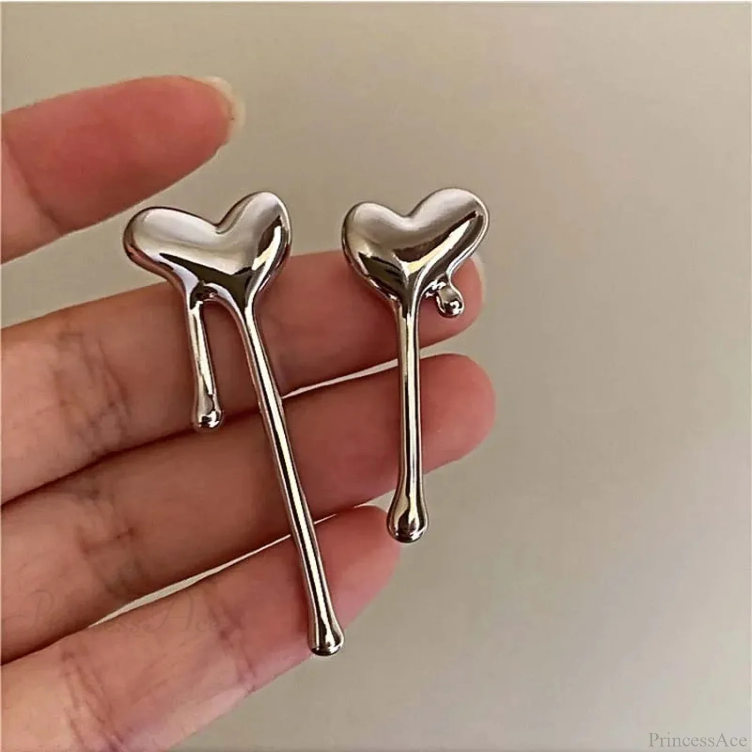 Metal Liquid Irregular Heart Drop Earring - Image 6