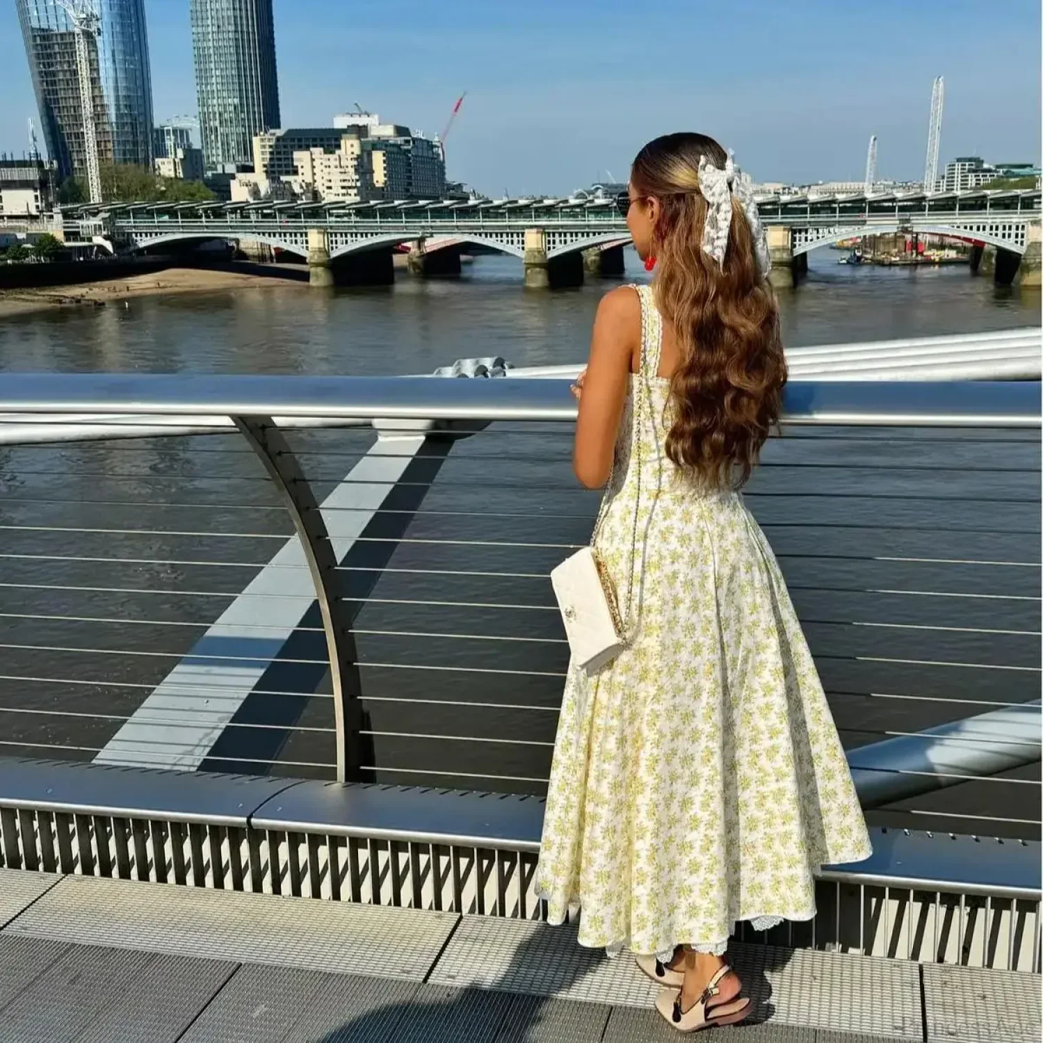 Elegant Floral Print Summer Midi Dress - Image 5