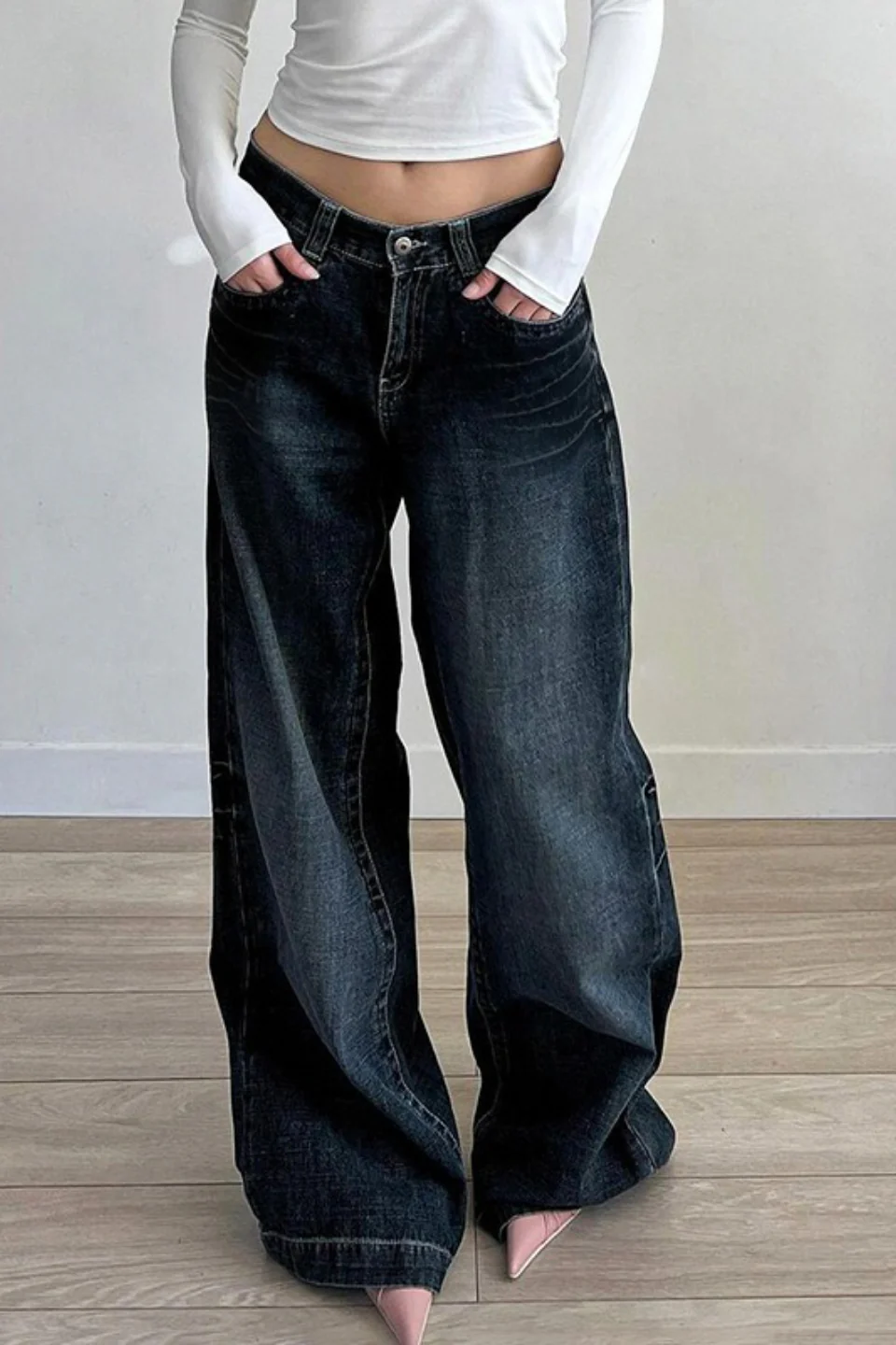 Minimal Vintage Loose Washed Black Jeans - Image 4