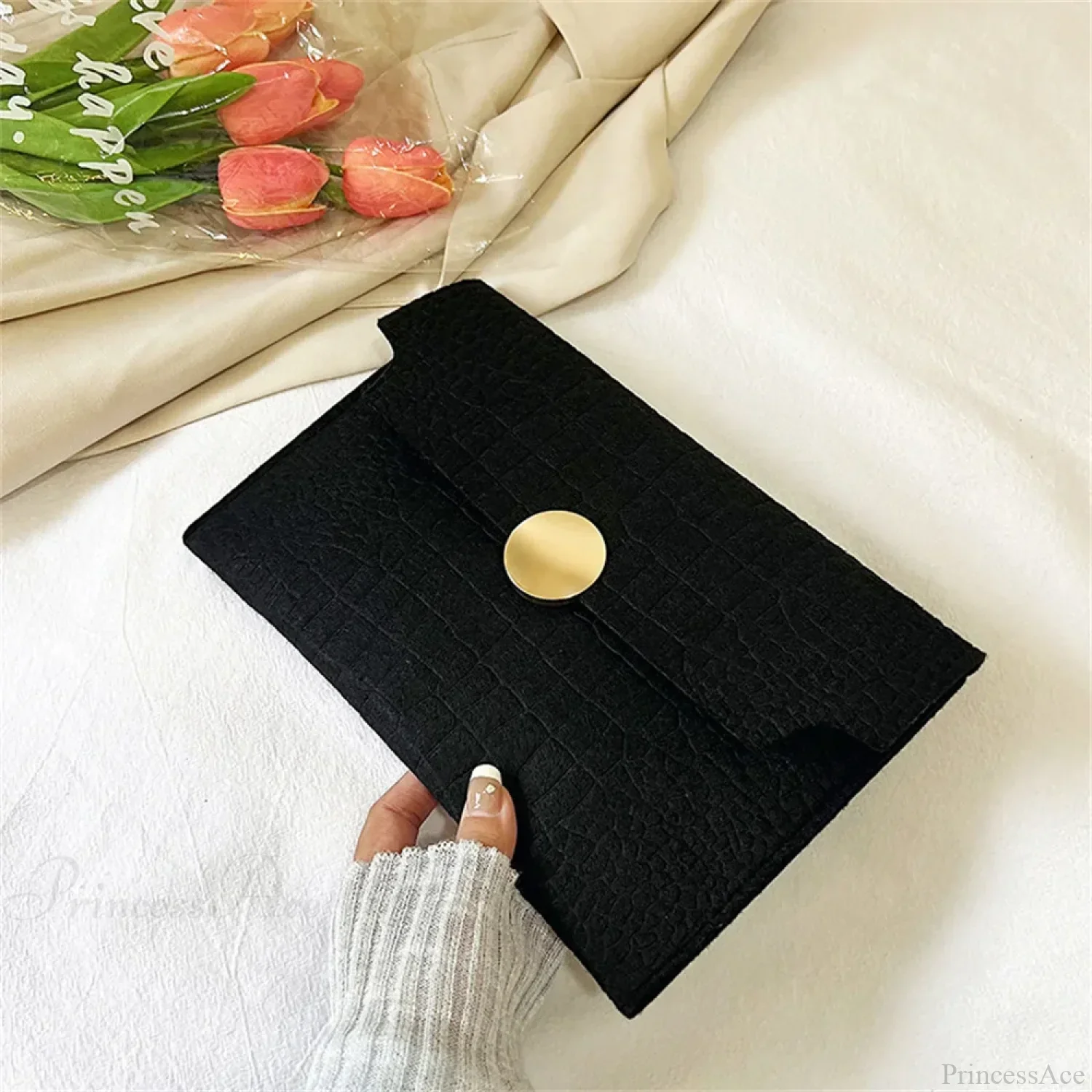 Minimalism Felt Indentation Clutch Wristlet - Image 5