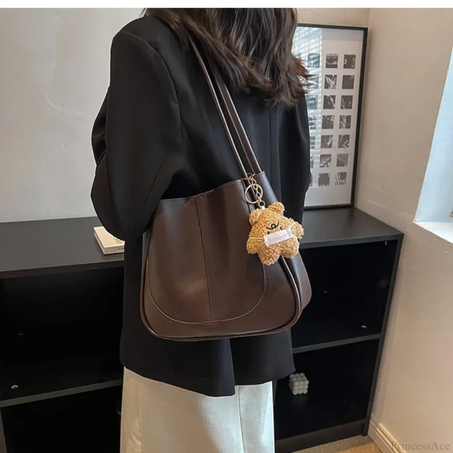 Minimalist PU Leather Shoulder Bag - Image 6