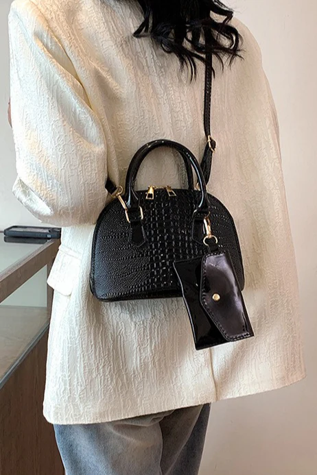 Minimalist PU Shell Small Crossbody Bag - Image 7