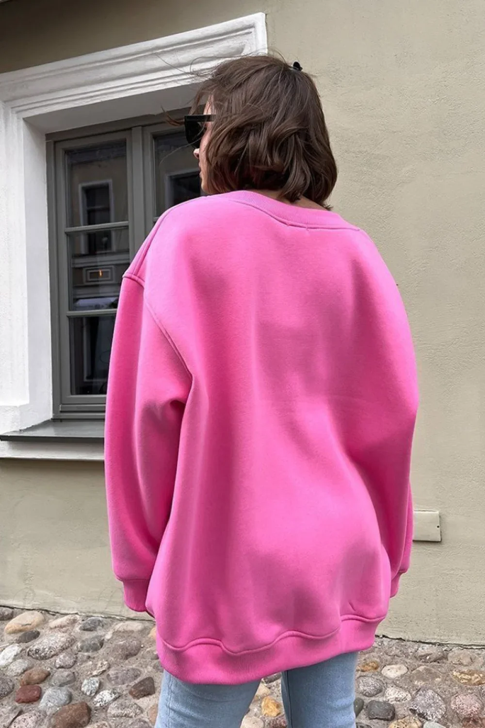 Minimalist Solid Crew Neck Oversize Sweatshirt - Image 6