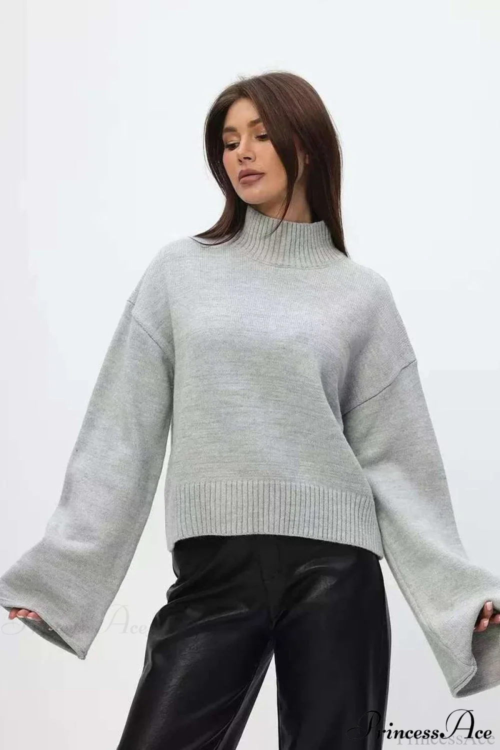 Mock Neck Bell-Sleeve Loose Short Sweater - Image 2