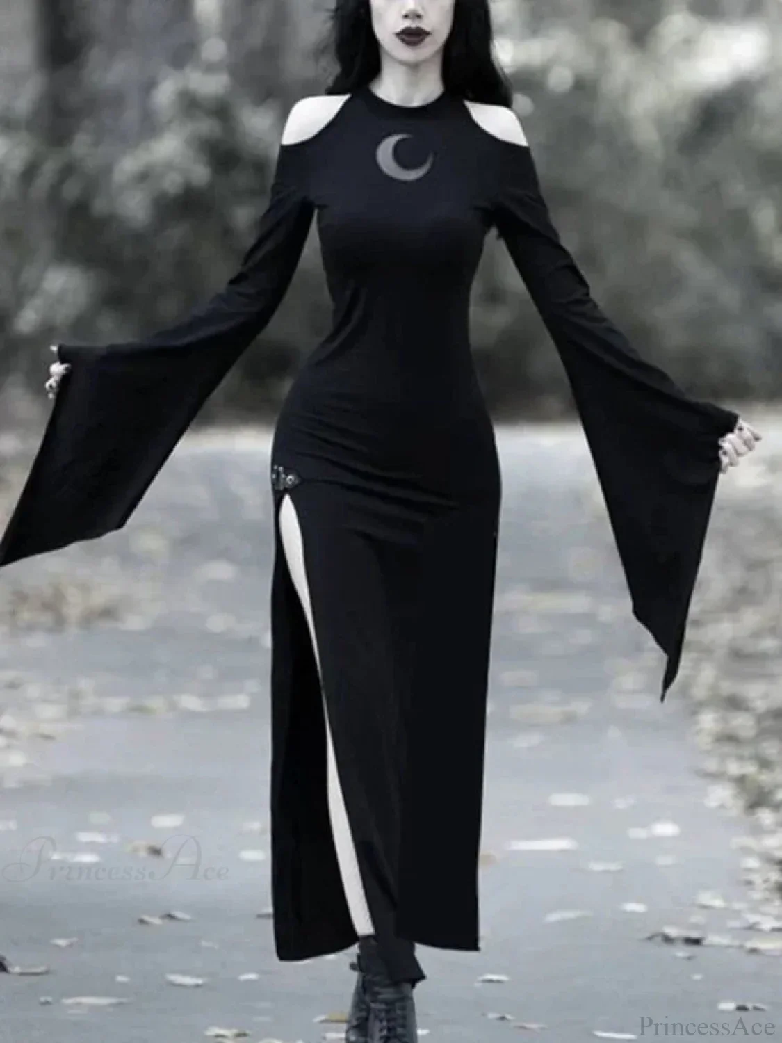 Moon Hollow Out Flare Sleeve Maxi Dress - Image 4