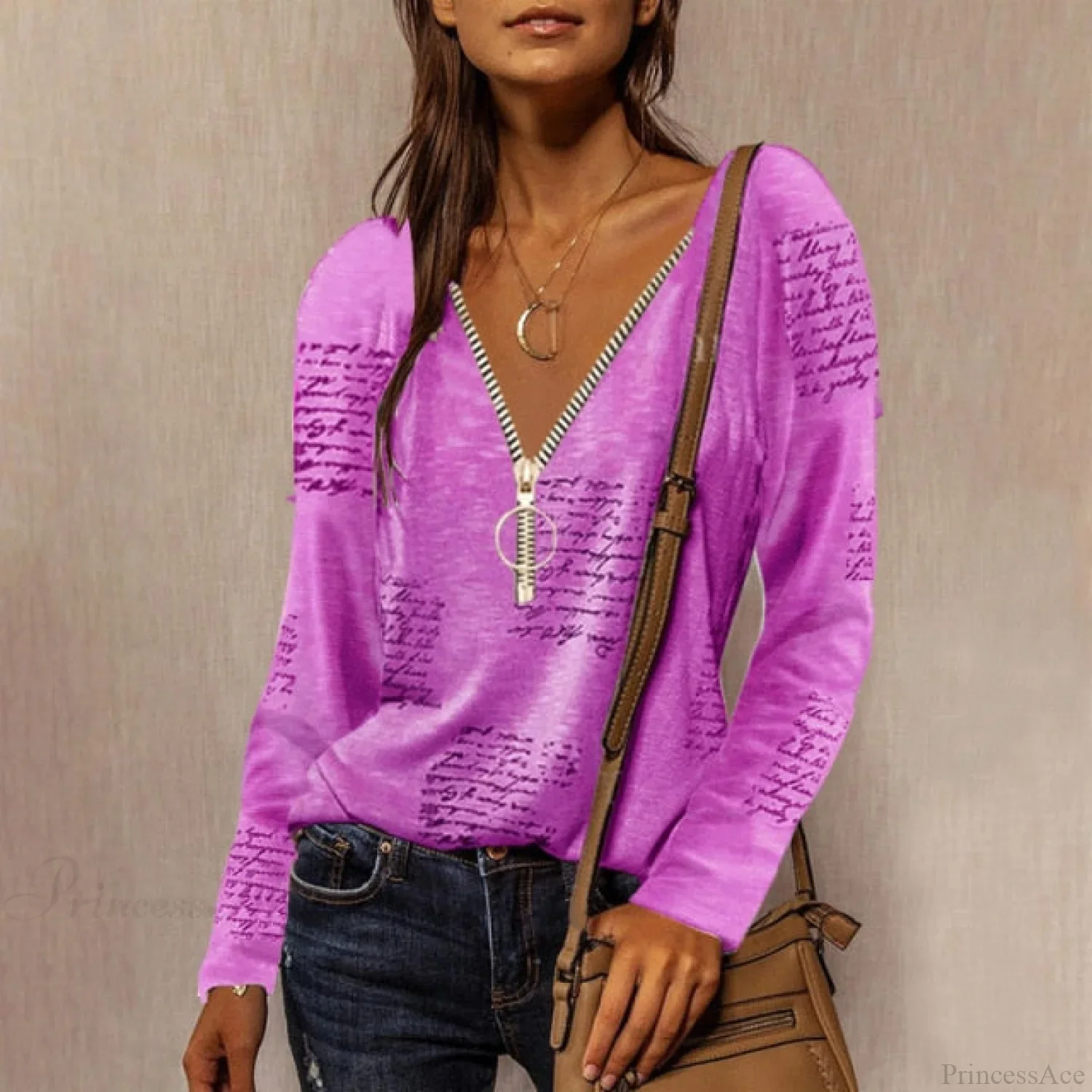 Solid Color Cotton V-Neck Loose T-shirt - Image 2