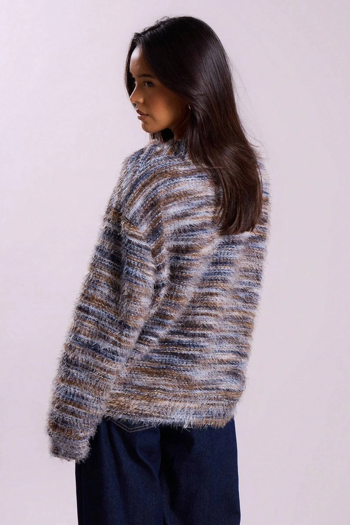 New Retro Fashion Deep V-Neck Maillard Plush Long-Sleeve Knit Cardigan - Image 15