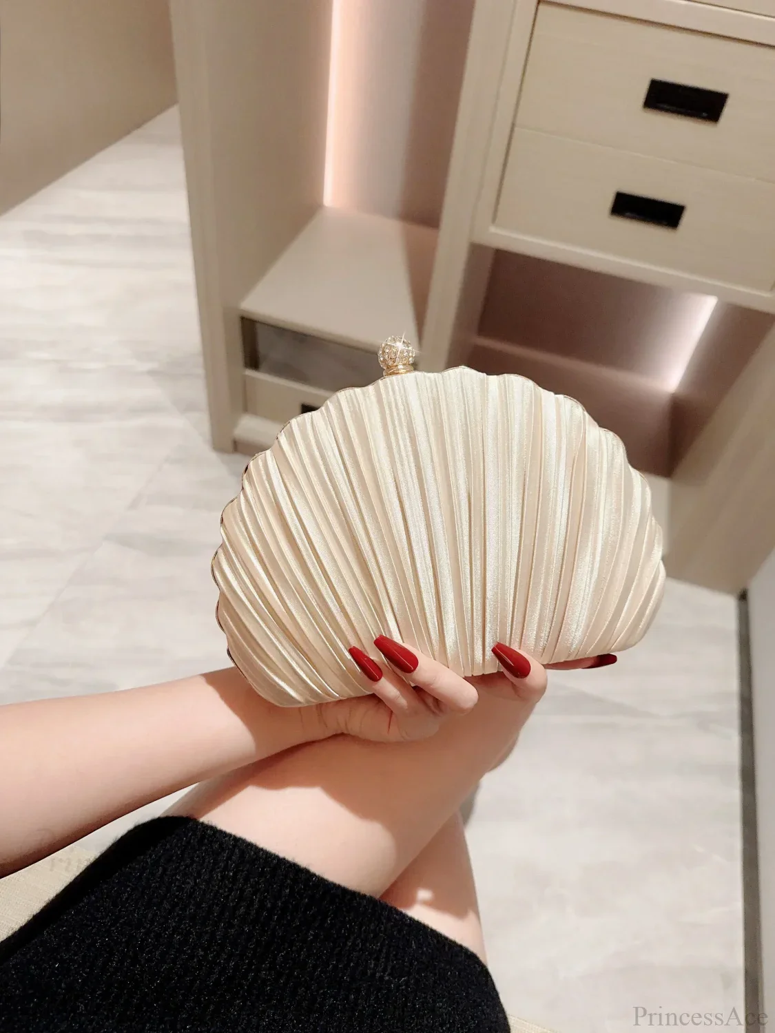 New Shell Evening Bag Diamond Design Clutch Bag - Image 3