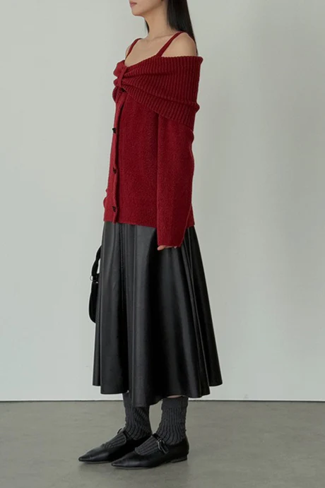 Off-Shoulder Bow Button Long Sleeve Wool Knitted Sweater - Image 7