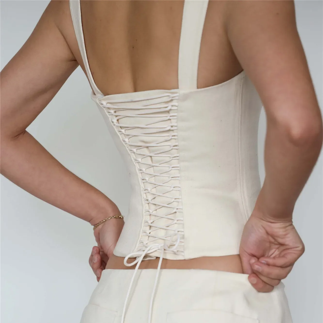 Off-Shoulder Low Cut Crop Top - Image 5