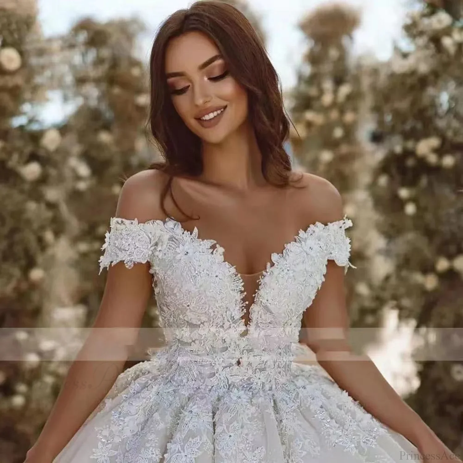 Off-Shoulder Sheer Tulle Bridal Wedding Dress - Image 2
